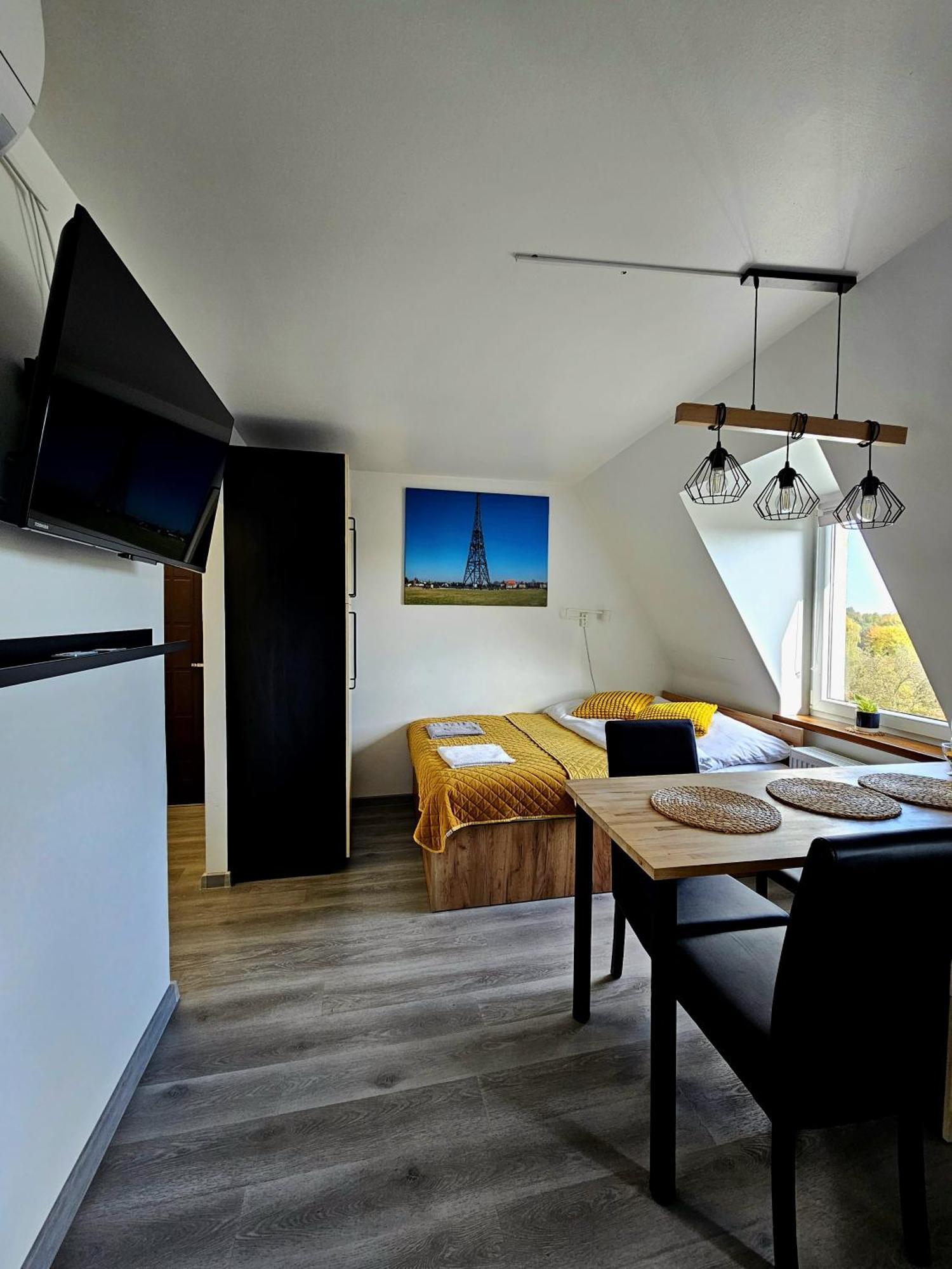 Apartament Pod Radiostacja -Gliwice Tarnogorska, Parking Free, Klimatyzacja Екстериор снимка